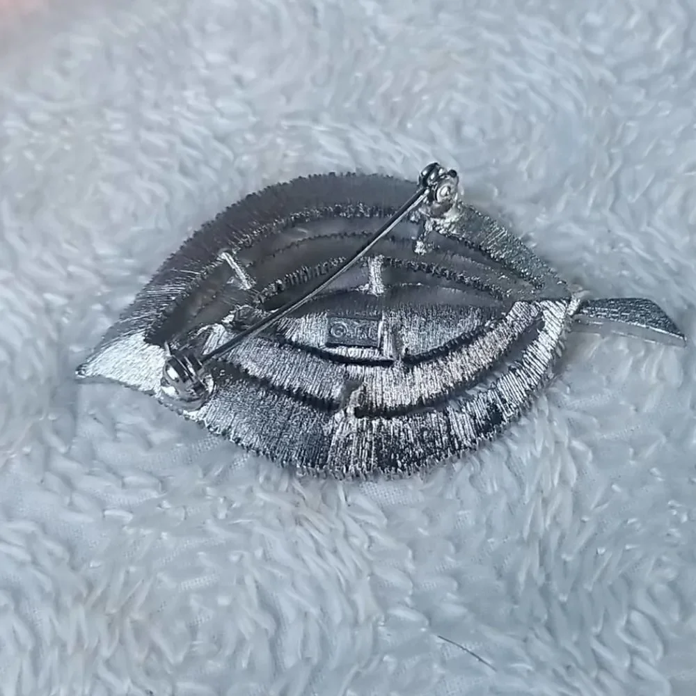 Vintage JJ Silver Leaf Lined Stem Pin Brooch